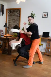 Massage assis - Julien Duprat